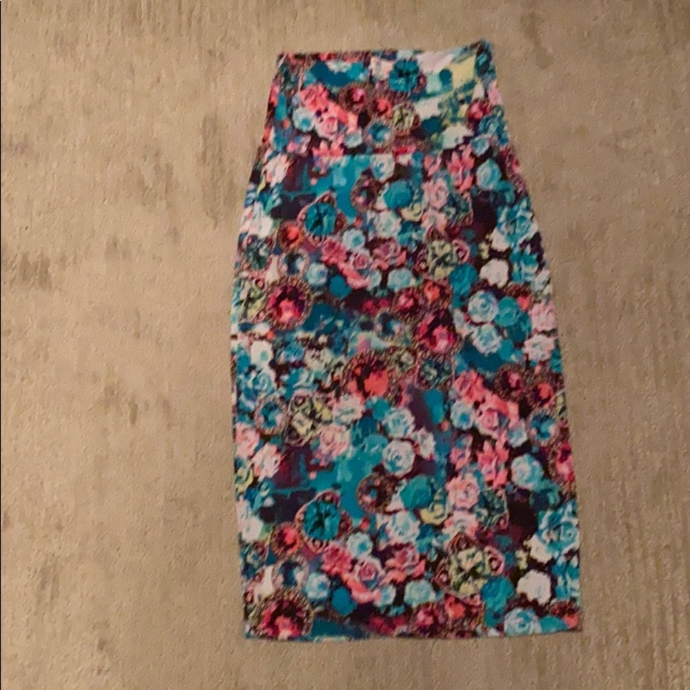 Pencil skirt
